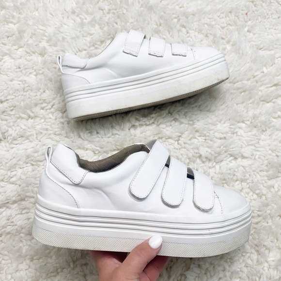 chunky velcro sneakers